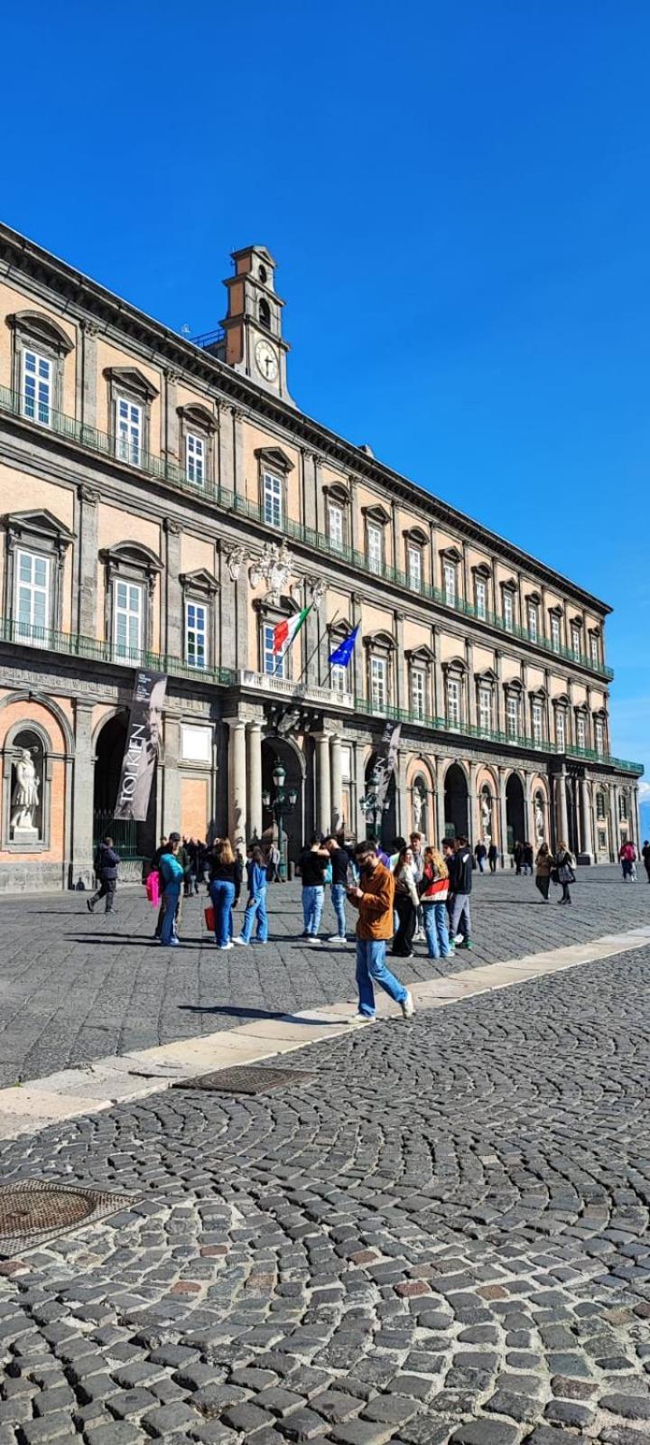 La Chicca Appartamento Intero Nei Quartieri Spagnoli Nápoles Exterior foto